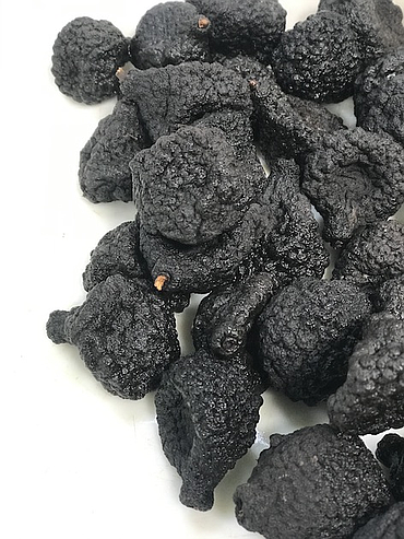 COMBAVA NEGRO, frutas enteras fermentadas, tarro PET 330 ML, 100 g