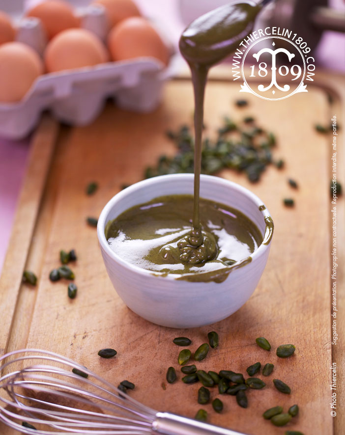 GROENE PISTACHE PUREE, 100% pistachevrucht, 1 kg plastic pot
