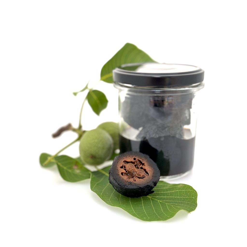 SCHWARZE WALNÜSSE, junge grüne Walnüsse in Likör, 200 g Glas